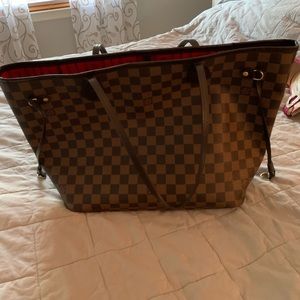 Louis Vuitton Neverfull MM
